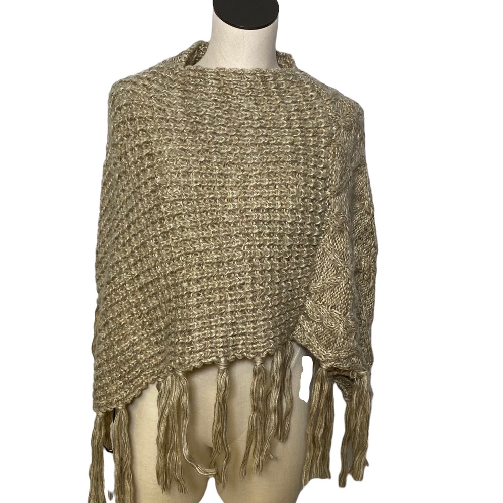 Demdaco tan Cable knit poncho new with tags
